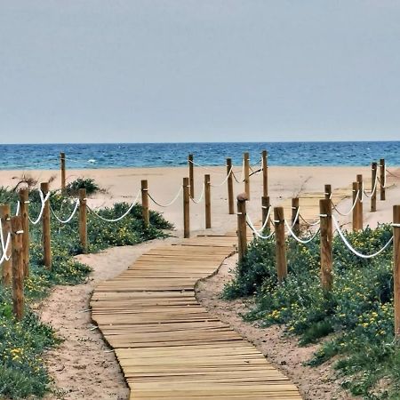 Apartment 10 Meters From The Beach Puerto de Sagunto Exterior photo